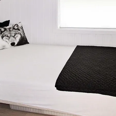 בית נופש Three-bedroom Holiday In 4 הלס