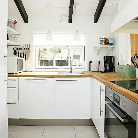 בית נופש Three-bedroom Holiday In 4 *